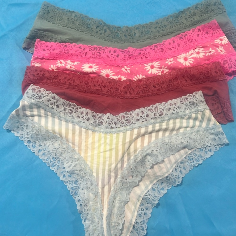 C) Bundle of 4 victoria secret panties xl